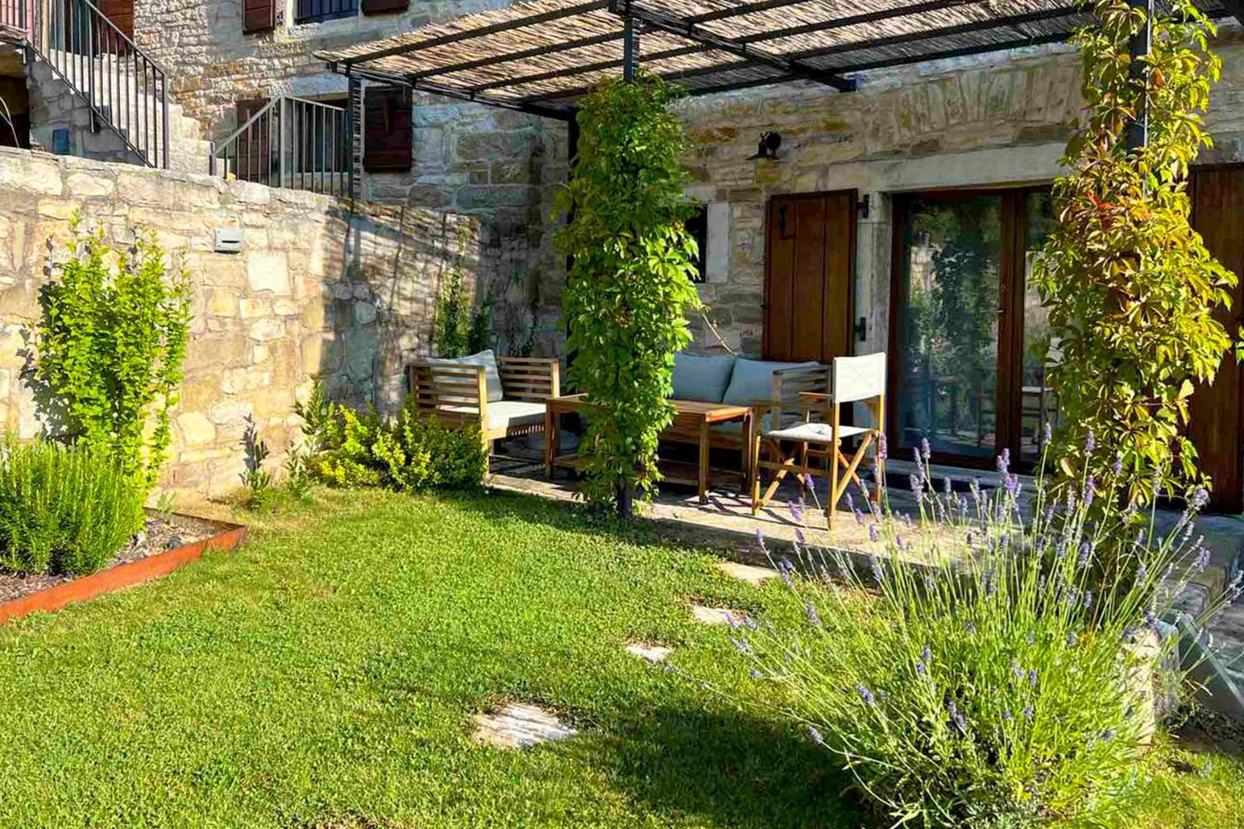 Villas Martincici With Large Pool Groznjan Exterior photo
